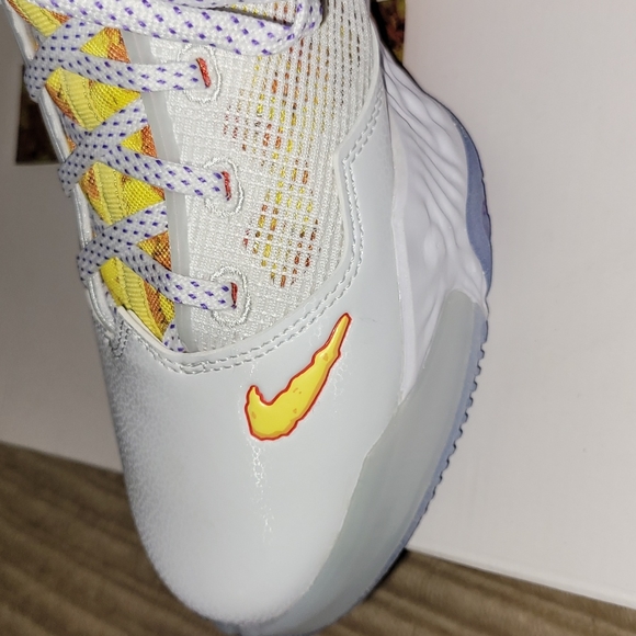 Lebron 19. Nike. Fruity Pebbles.  Mens size 8. BRAND NEW. - Picture 7 of 12